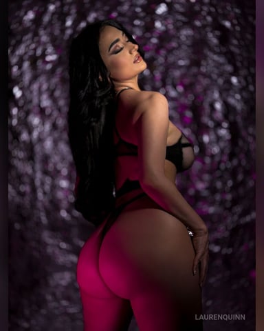 LaurenQuinn photo