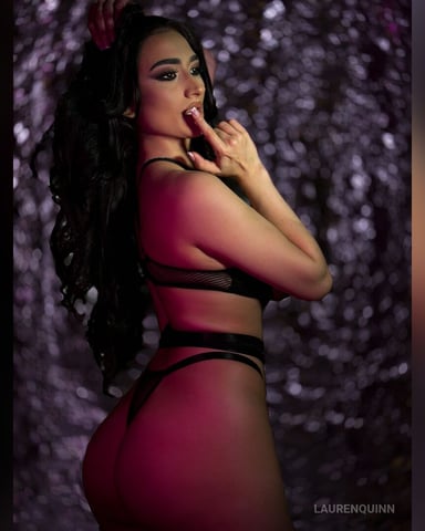 LaurenQuinn photo