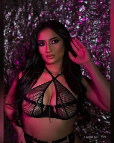 LaurenQuinn photo