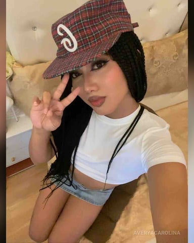AveryaCarolina photo