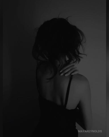 MayaReynolds foto