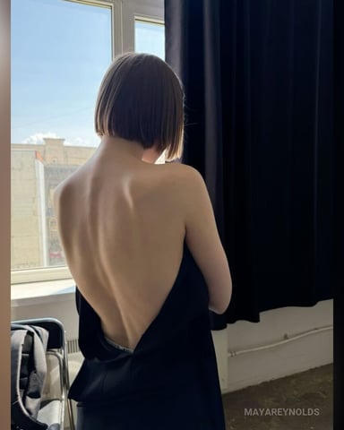 MayaReynolds foto