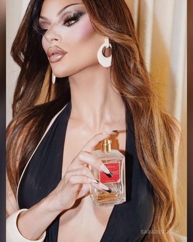 SaraDevough foto