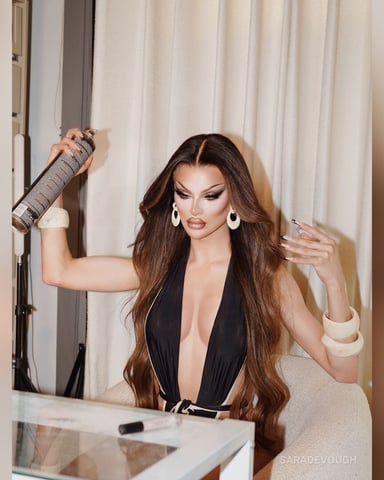 SaraDevough foto