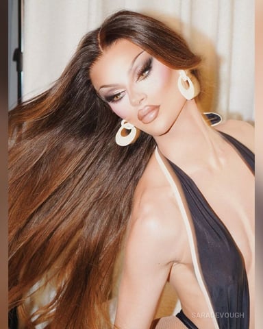 SaraDevough foto