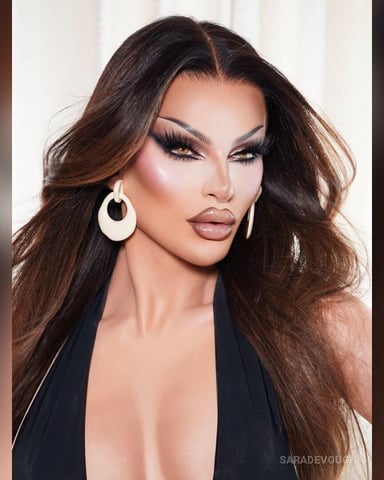 SaraDevough foto