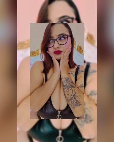 AlexaHalle photo