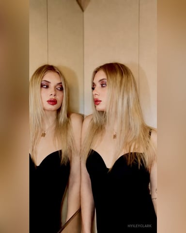 HyileyClark photo