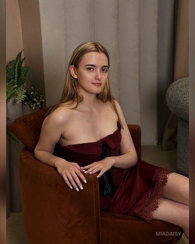 MiaDaisy photo