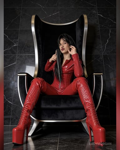 LucyMorgan foto