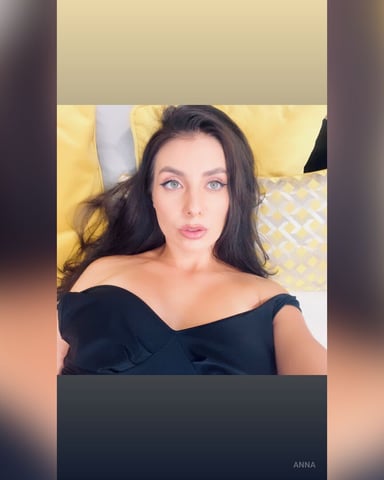 Anna photo