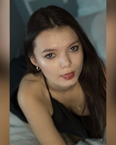 AsterQuinn foto