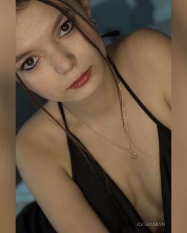 AsterQuinn foto