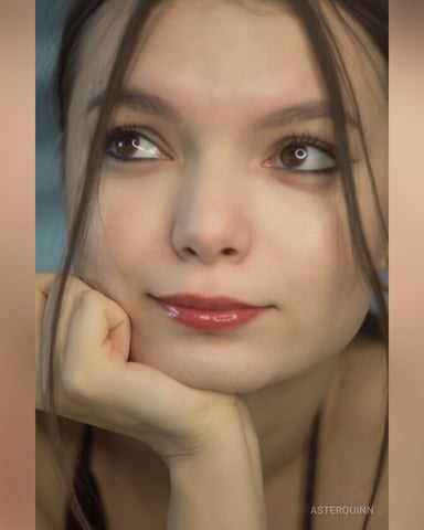 AsterQuinn foto