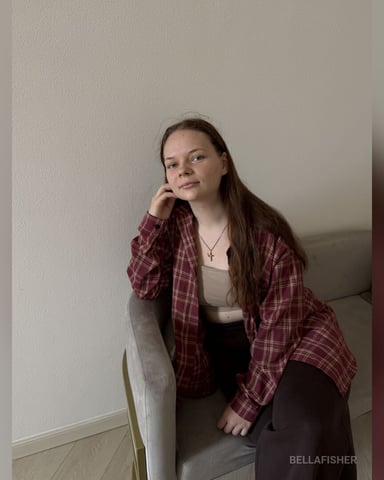 BellaFisher photo 2