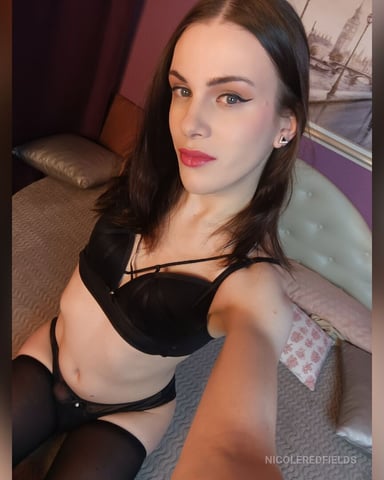 NicoleRedfields, fotografie