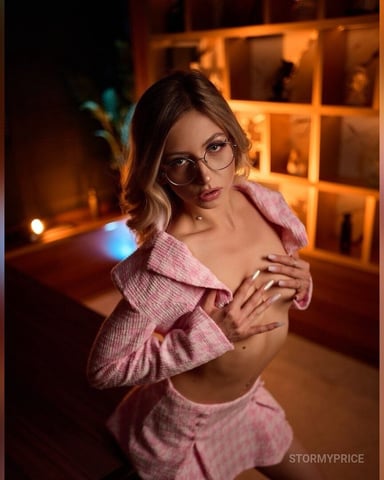 StormyPrice foto