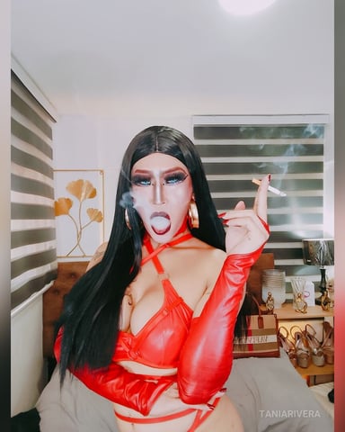 TaniaRivera foto