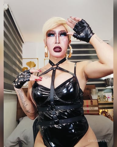TaniaRivera foto
