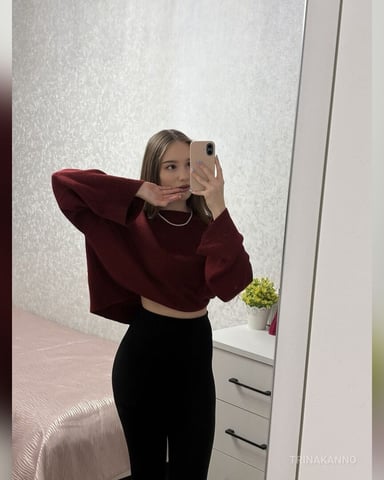 TrinaKanno Foto