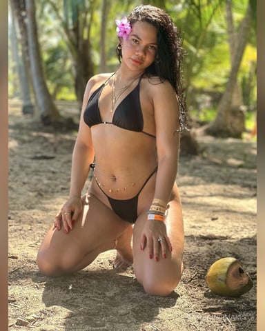 AnoraWilliams foto