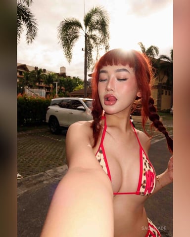 SachiJade Foto