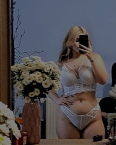 AnneMaria photo 3