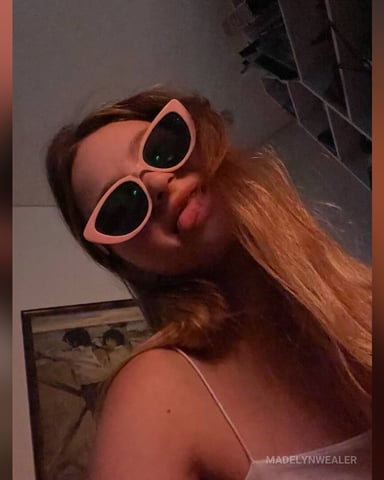 MadelynWealer foto