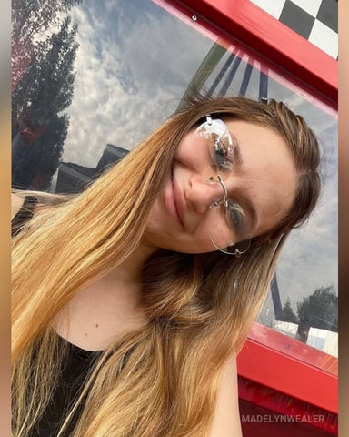 MadelynWealer foto