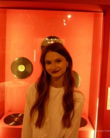 MadelynWealer foto