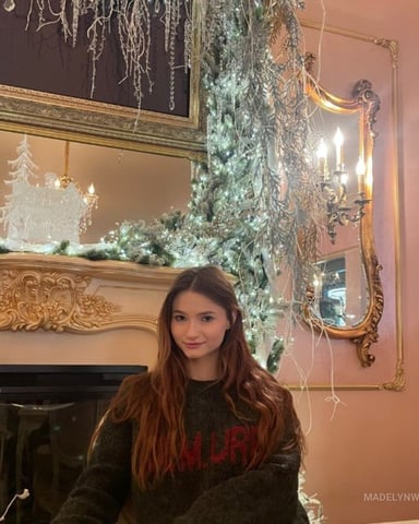 MadelynWealer foto
