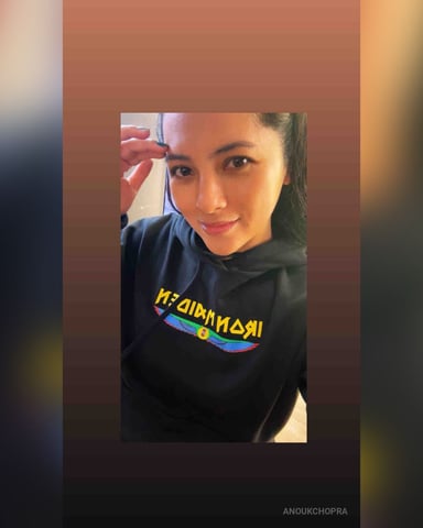 AnoukChopra foto
