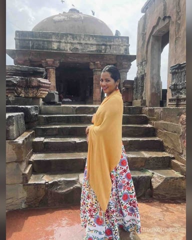 AnoukChopra foto