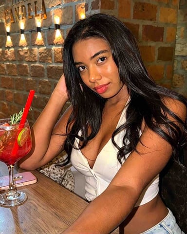 Miaveloura photo