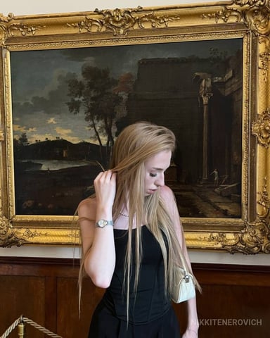 NikkiTenerovich Foto