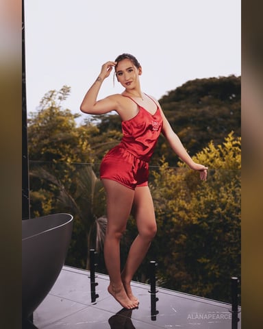 AlanaPearce foto