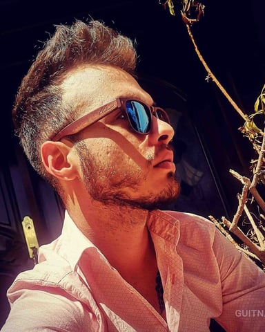GuitNava photo 6