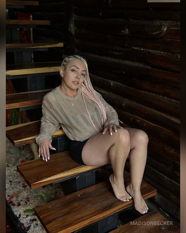 MadisonBecker photo