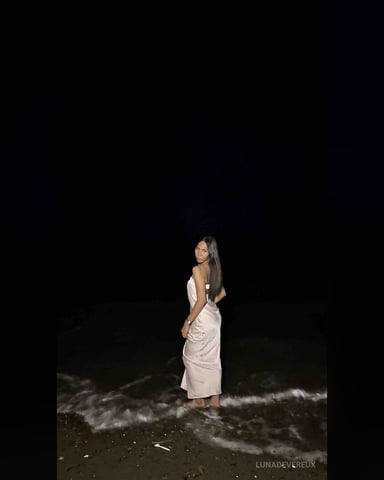 LunaDevereux photo