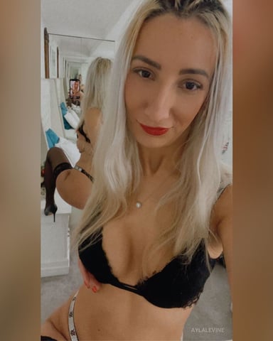 AylaLevine photo