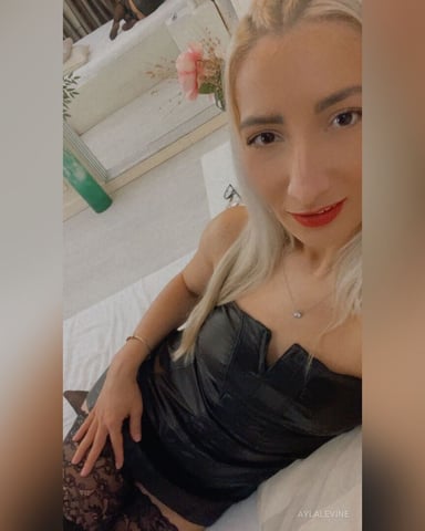 AylaLevine photo