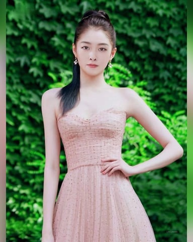 LinaZhang foto