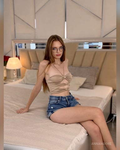AnnaNoore photo