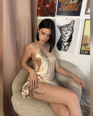 EllieWay photo