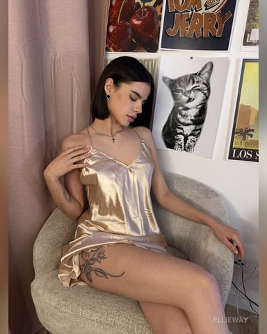 EllieWay photo