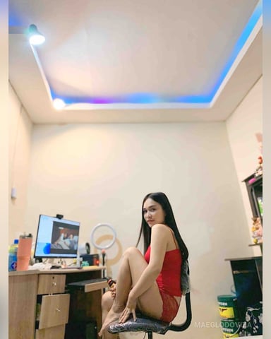 MaeGlodoviza photo