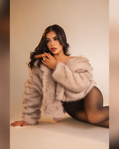 ElliahRosse foto
