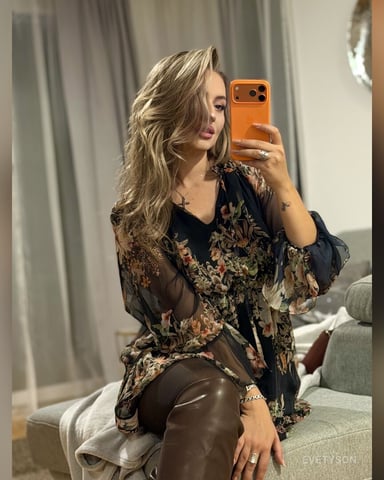 EveTyson photo