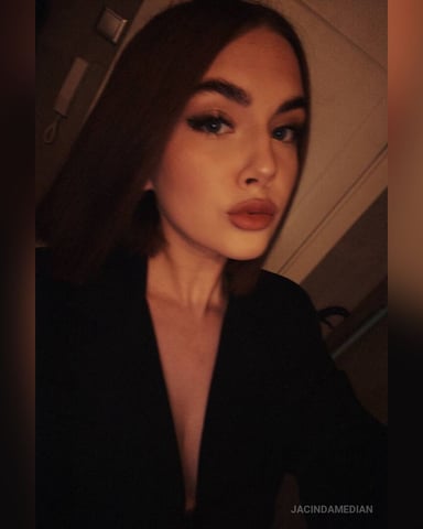 JacindaMedian Foto
