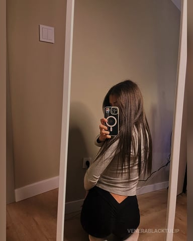 VeneraBlacktulip photo 9